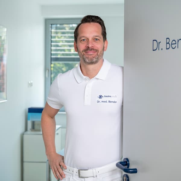 Dr. med. Philipp Bender